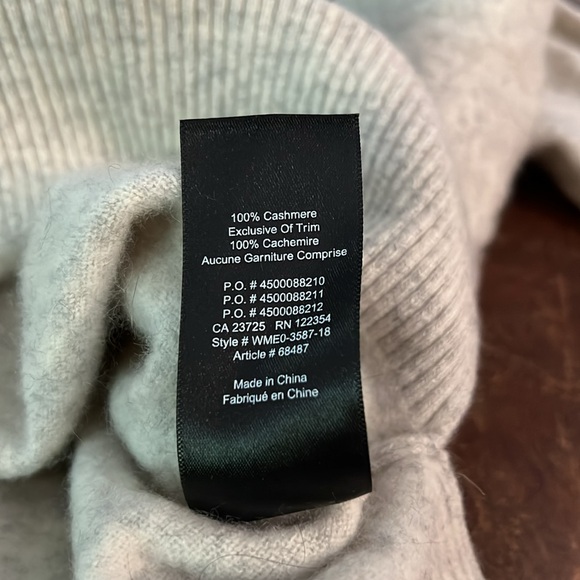 Aritzia Cashmere Babylon crop hoodie - Picture 4 of 4